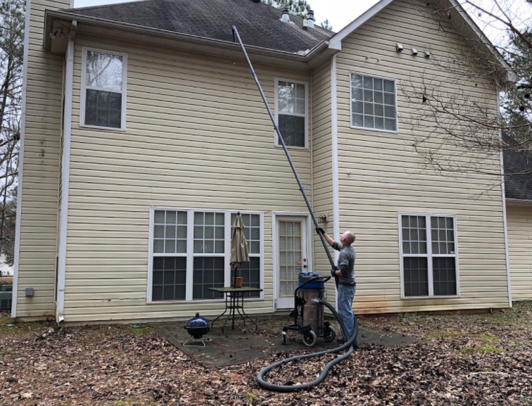 clogged-gutter-cleaning-canton-ga